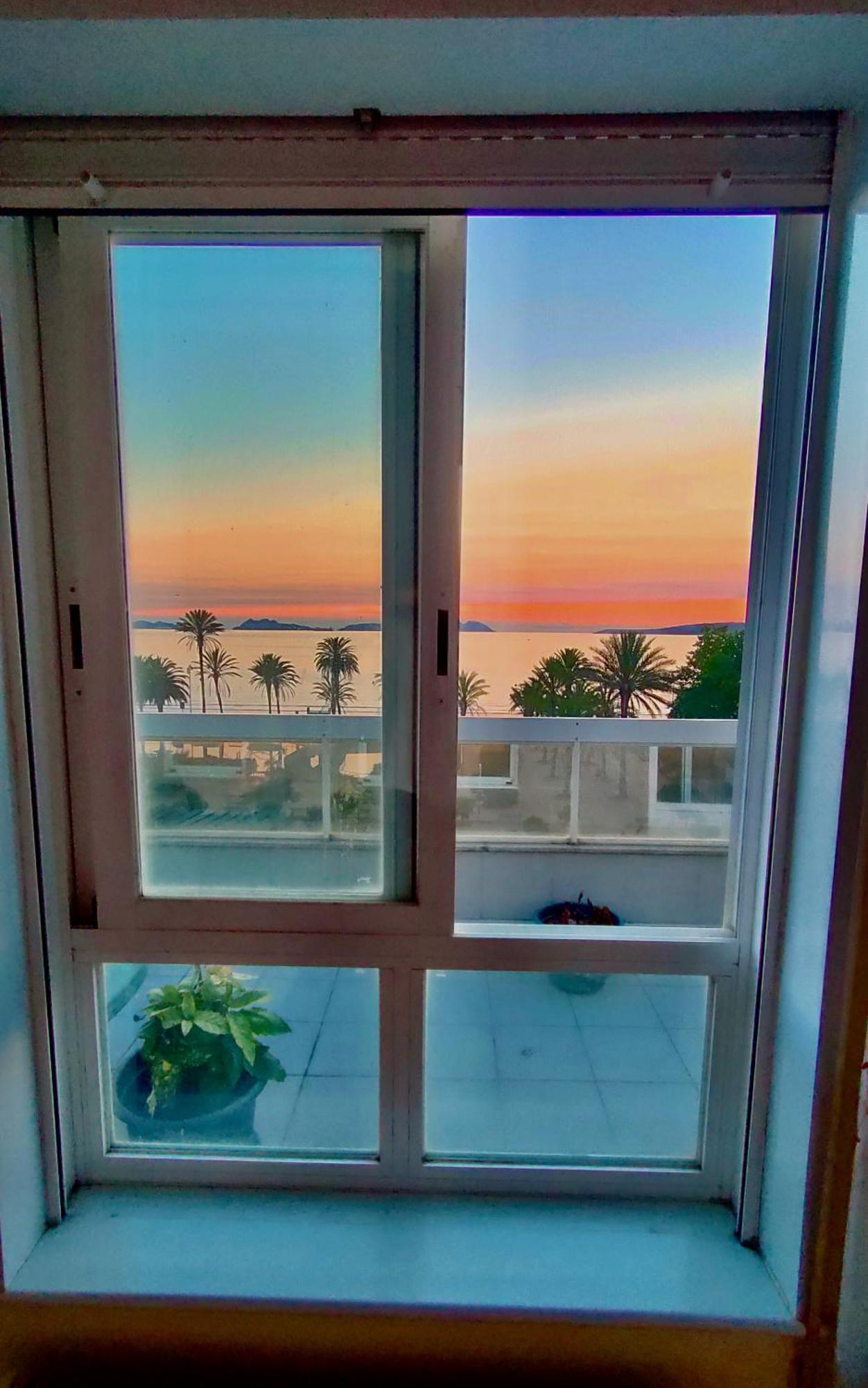 Samil Apartment, Primera Linea De Playa Con Wifi Y Garaje Comarca de Comarca de Vigo Buitenkant foto
